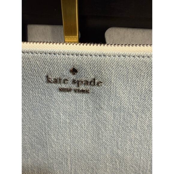 Kate Spade Lucy Denim Wristlet Blue Multi KO111 NWT Zip Pouch Bag - Picture 4 of 5